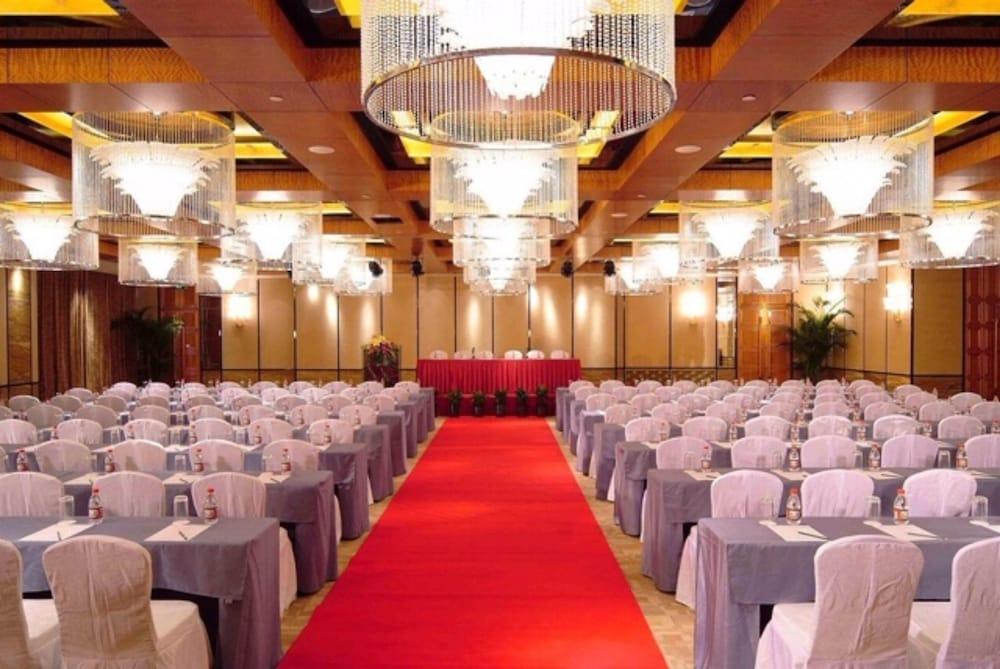 Minya Hotel Shanghai Exterior foto